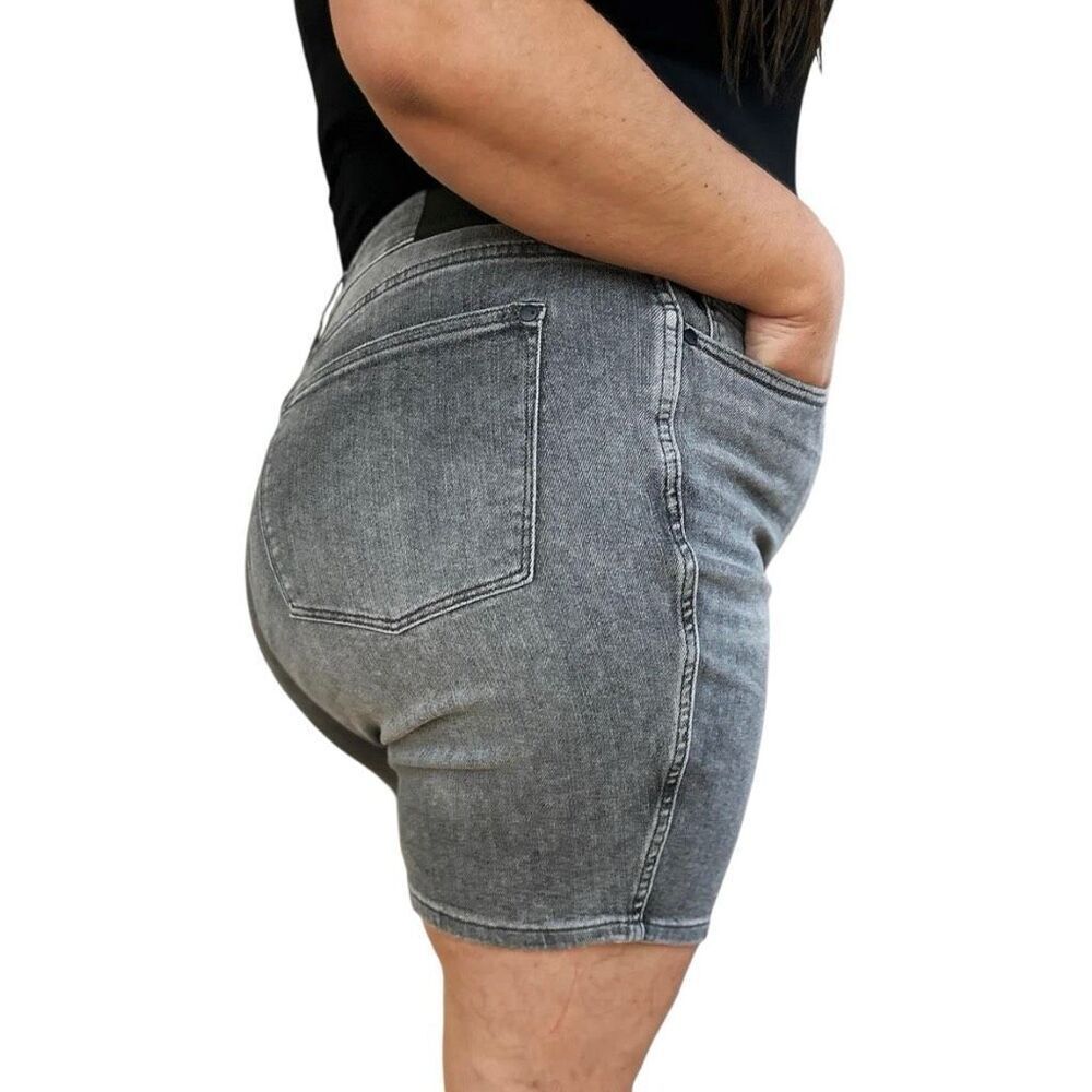 Judy Blue Jean Shorts | Gray Acid Wash High Rise Bermuda | Stretch Denim | NWT - Picture 13 of 16